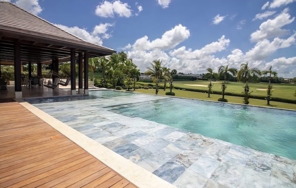 Via Las Lomas with pool