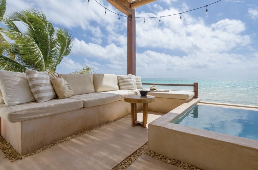 Luxury beachfront Villa in Tulum with private infinity pool and ocean view